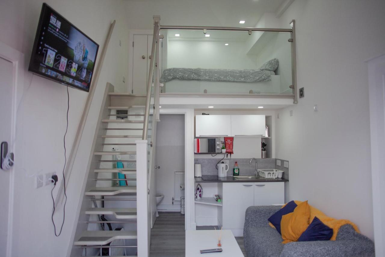 Modern & Stylish Studio In Reading Centre Apartment Exterior photo